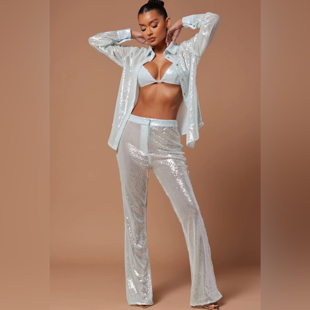 Fashion Nova Luxe Mable Sequin 3PC. Set-Light Blue-Size Medium NWT🩵🔥